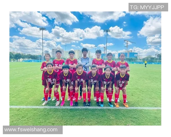 全球女足巨星闪耀赛场 展现力量与荣耀 引领足球新时代